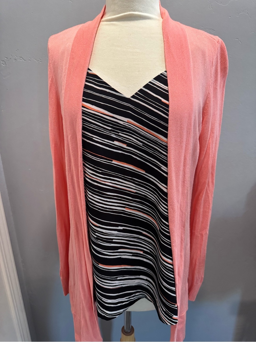 White House Black Market Coral Pink Ribbed Open Front Cardigan M